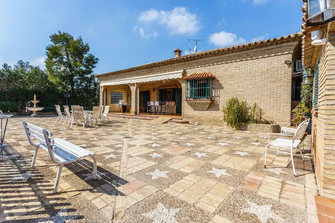 Chalet Virgen de los Reyes Mairena del Aljarafe Сasa de vacaciones