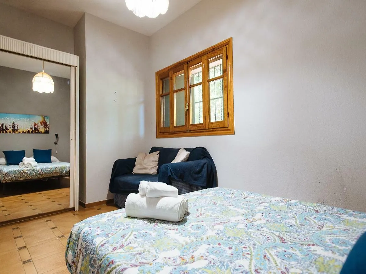 Divi Apartments Villa Reyes Mairena del Aljarafe 0*,  Spain