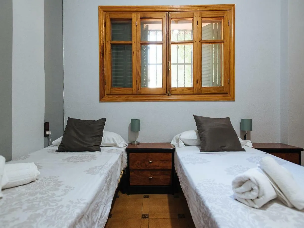 Divi Apartments Villa Reyes Mairena del Aljarafe 0*,