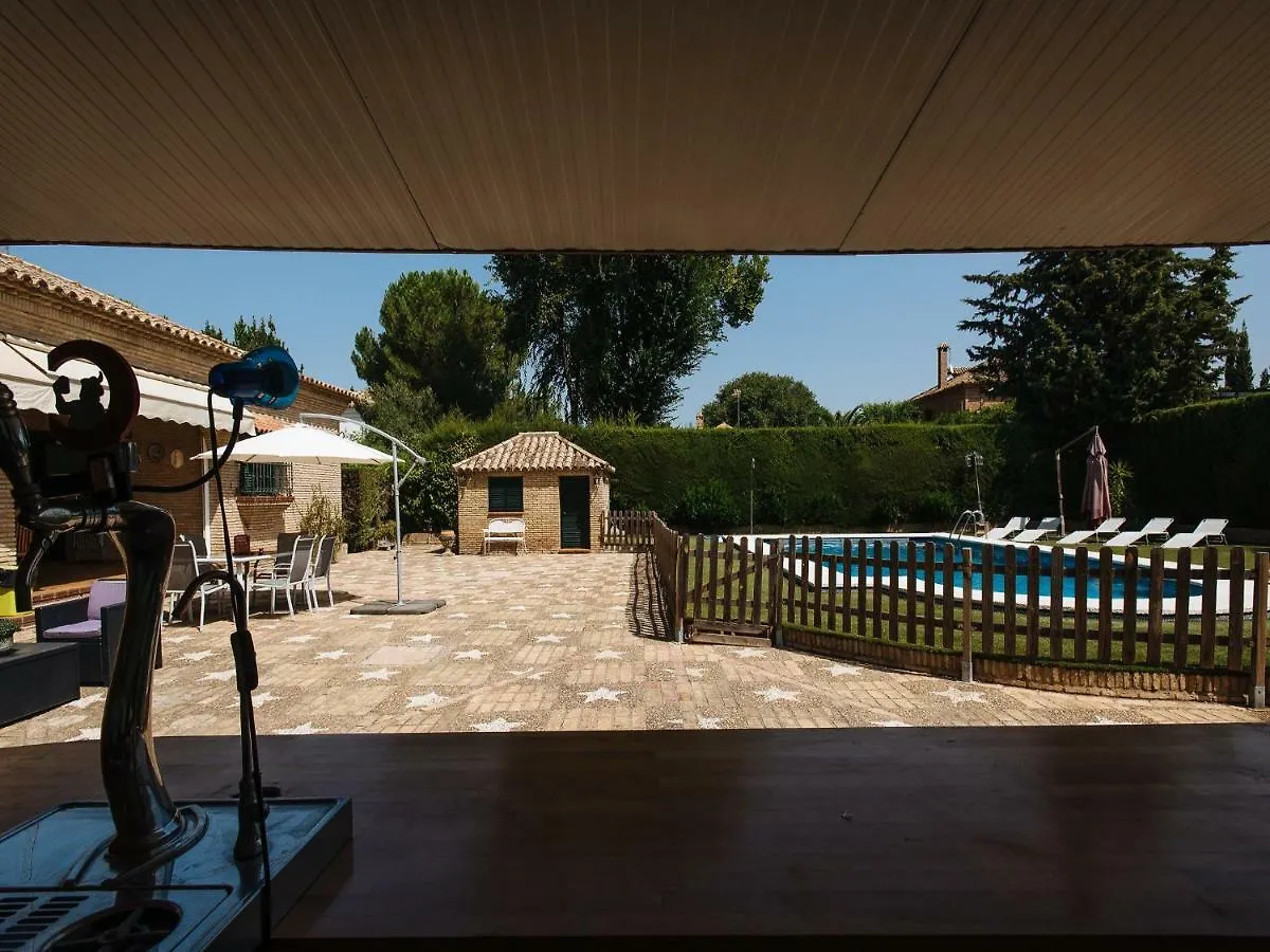 Divi Apartments Villa Reyes Mairena del Aljarafe 0*,